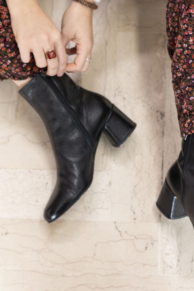 Stivaletto nero