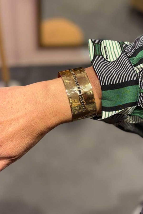 Camicia medio-lunga dalla vestibilità morbida